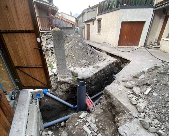 Travaux canalisation enterrée Haute-Maurienne